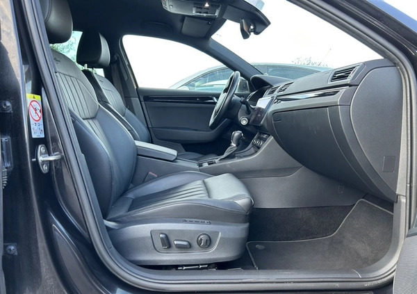 Skoda Superb cena 102200 przebieg: 235000, rok produkcji 2019 z Krzepice małe 781